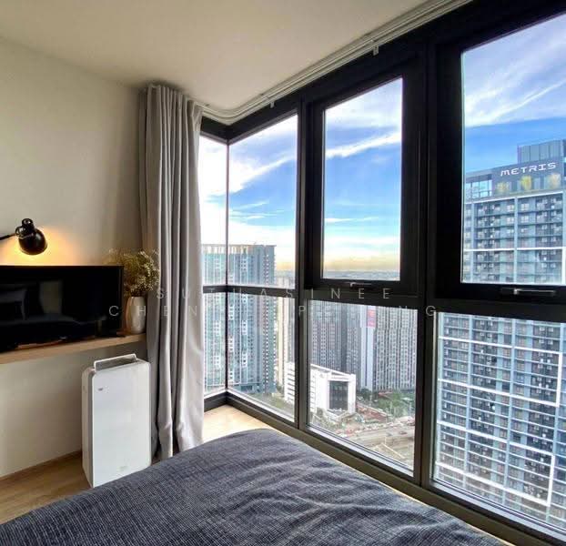 The Base Garden Rama 9, Bangkok, 18 Rama 9 Road, Hua Mak, Bang Kapi, Bangkok, 2 Bedrooms, 51 sqm, Condo For Sale, by Suthasinee Chenchopching, 500525164 - DDproperty.com