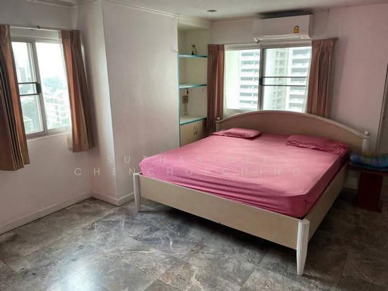 Regent On The Park 3, Bangkok, 185 Soi Sukhumvit 39 Sukhumvit Road, Khlong Tan Nua, Watthana, Bangkok, 3 Bedrooms, 240 sqm, Condo For Sale, by Suthasinee Chenchopching, 500525181 - DDproperty.com