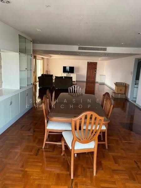 Regent On The Park 3, Bangkok, 185 Soi Sukhumvit 39 Sukhumvit Road, Khlong Tan Nua, Watthana, Bangkok, 3 Bedrooms, 240 sqm, Condo For Sale, by Suthasinee Chenchopching, 500525181 - DDproperty.com