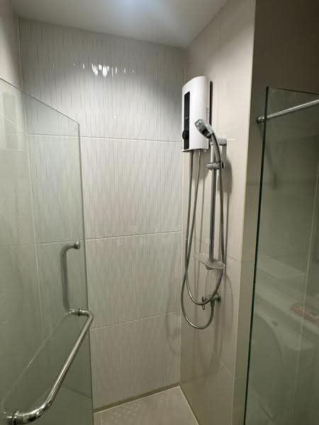 Life Asoke-Rama 9, Bangkok, 626 Asoke-Dindaeng Road, Makkasan, Ratchathewi, Bangkok, 1 Bedroom, 33 sqm, Condo For Rent, by Chawich Jeamsakon, 500525187 - DDproperty.com