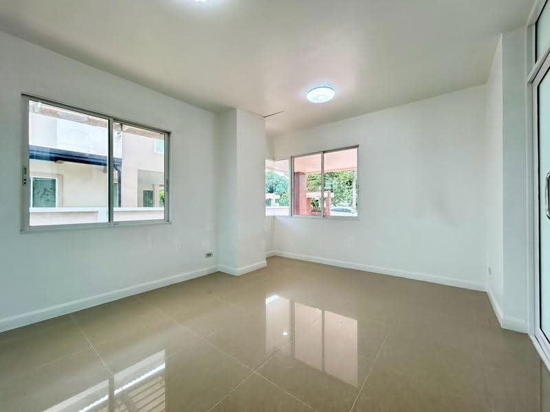 Chuanchompark 2, Nonthaburi, Moo 3, Sai Noi Subdistrict, Sai Noi District, Nonthaburi Province, Sai Noi, Nonthaburi, 3 Bedrooms, 230 sqm, Single Detached House For Sale, by อาทิชา โชตจิราวณิช, 500525223 - DDproperty.com