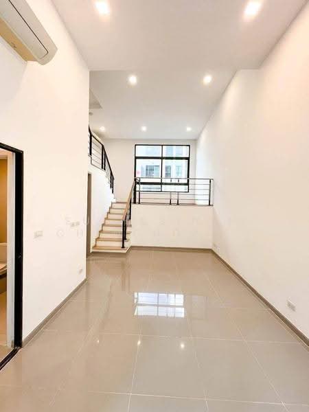 Arden Phatthanakan, Bangkok, Phatthanakan 20, Phatthanakan Road, Suan Luang, Bangkok, 3 Bedrooms, 185 sqm, Townhouse For Sale, by Suthasinee Chenchopching, 500525237 - DDproperty.com