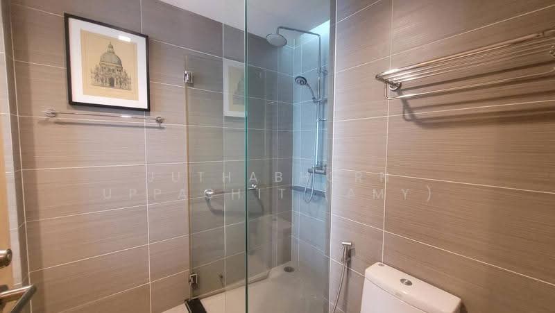 Siri At Sukhumvit, Bangkok, 902 Sukhumvit Road, Phra Kanong, Khlong Toei, Bangkok, 2 Bedrooms, 70 sqm, Condo For Rent, by Juthabhorn Uppachit (Amy), 500525253 - DDproperty.com