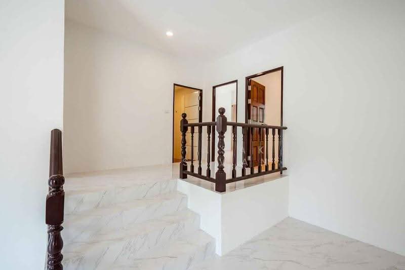 3-BR House, Prachuap Khiri Khan, Hua Hin, Prachuap Khiri Khan, 3 Bedrooms, 180 sqm, Single Detached House For Sale, by Nattasak Poosuwan, 500525260 - DDproperty.com