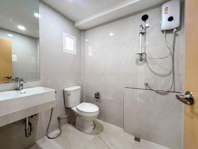 MuBan FahLuangVillage, Nonthaburi, แจ้งวัฒนะ, Khlong Klue, Pak Kret, Nonthaburi, 4 Bedrooms, 168 sqm, Townhouse For Rent, by Property Pro Co.,Ltd, 500525310 - DDproperty.com