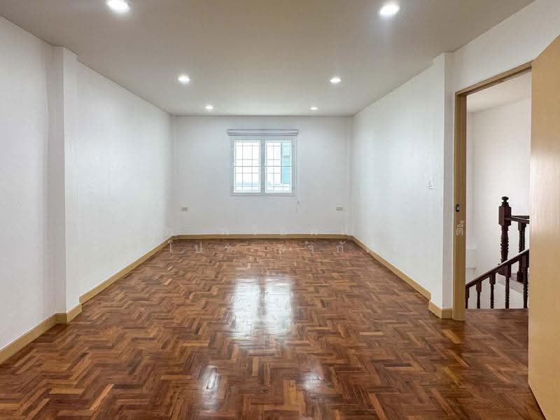MuBan FahLuangVillage, Nonthaburi, แจ้งวัฒนะ, Khlong Klue, Pak Kret, Nonthaburi, 4 Bedrooms, 168 sqm, Townhouse For Rent, by Property Pro Co.,Ltd, 500525310 - DDproperty.com