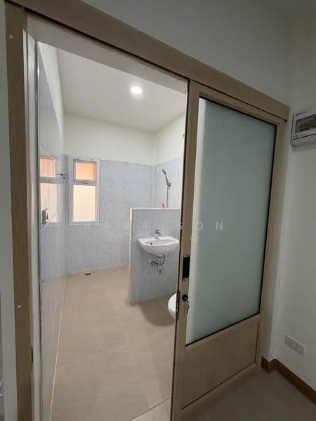 2-BR House, Chon Buri (Pattaya), Nong Ri, Muang Chon Buri, Chon Buri (Pattaya), 2 Bedrooms, 200 sqm, Single Detached House For Sale, by Harrison Chong, 500525332 - DDproperty.com