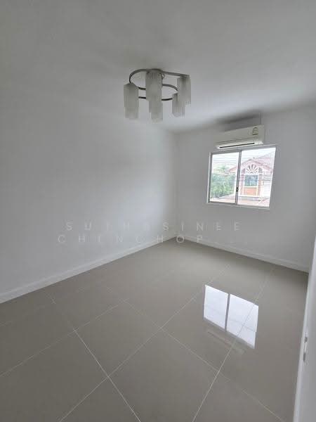 undefined, Bangkok, Min Buri, Bangkok, 3 Bedrooms, 150 sqm, Townhouse For Sale, by Suthasinee Chenchopching, 500525367 - DDproperty.com