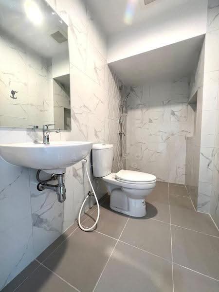 undefined, Chon Buri (Pattaya), Bang Lamung, Bang Lamung (Pattaya), Chon Buri (Pattaya), 4 Bedrooms, 145 sqm, Townhouse For Sale, by Harrison Chong, 500525399 - DDproperty.com
