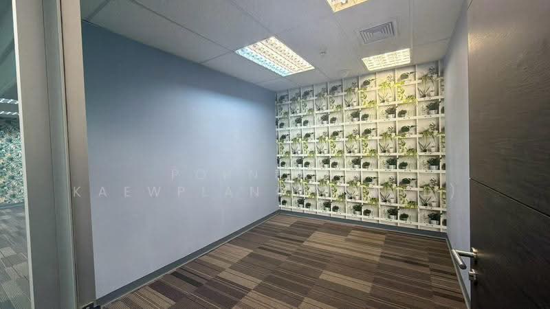 Fitted Office Space for Rent – 134 sq.m. | Ratchaprasong – Chit Lom Zone (Few Steps to BTS Chit Lom), Bangkok, Lumphini, Pathum Wan, Bangkok, , 134 sqm, Office Space For Rent, by Pornpann Kaewplang (Sand), 500525408 - DDproperty.com