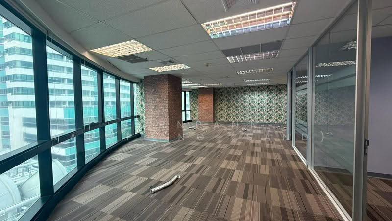 Fitted Office Space for Rent – 134 sq.m. | Ratchaprasong – Chit Lom Zone (Few Steps to BTS Chit Lom), Bangkok, Lumphini, Pathum Wan, Bangkok, , 134 sqm, Office Space For Rent, by Pornpann Kaewplang (Sand), 500525408 - DDproperty.com
