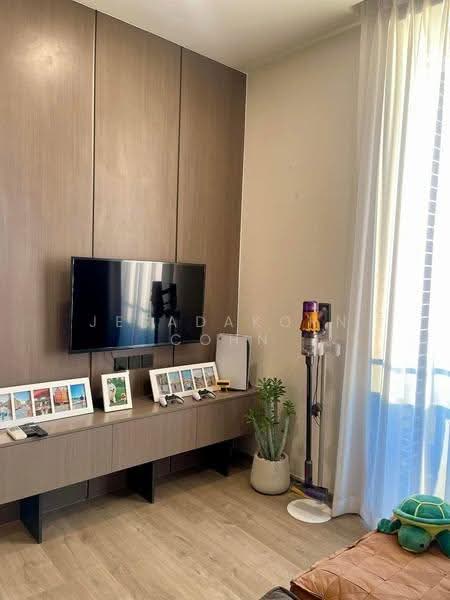 The Crest Park Residences, Bangkok, 1198 Phahonyothin Road, Jom Phon, Chatuchak, Bangkok, 1 Bedroom, 35 sqm, Condo For Sale, by Jesadakorn Cohn, 500525422 - DDproperty.com