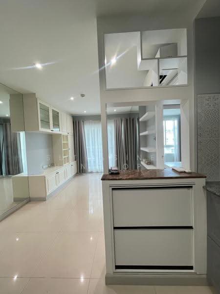 Ivy Ratchada, Bangkok, Soi Ratchadapisek 20, Ratchadapisek Road, Samsen Nok, Huai Khwang, Bangkok, 1 Bedroom, 42 sqm, Condo For Sale, by Suthasinee Chenchopching, 500525447 - DDproperty.com