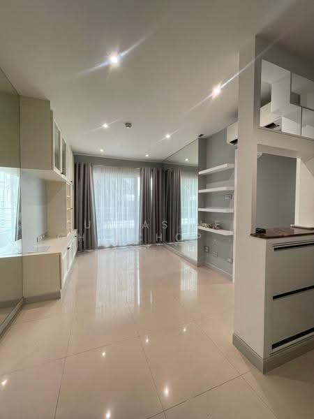 Ivy Ratchada, Bangkok, Soi Ratchadapisek 20, Ratchadapisek Road, Samsen Nok, Huai Khwang, Bangkok, 1 Bedroom, 42 sqm, Condo For Sale, by Suthasinee Chenchopching, 500525447 - DDproperty.com