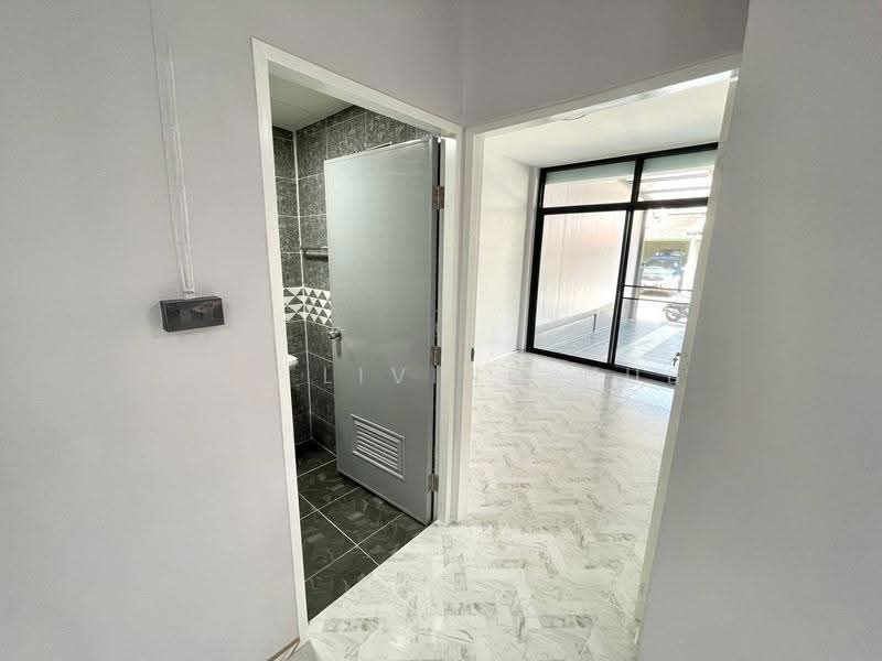 Baan Pruksa 4 Nakornchaisri, Nakhon Pathom, Daothong Road, Lan Tak Fa, Nakhon Chai Sri, Nakhon Pathom, 4 Bedrooms, 120 sqm, Single Detached House For Sale, by THE LIVING HUB, 500525501 - DDproperty.com