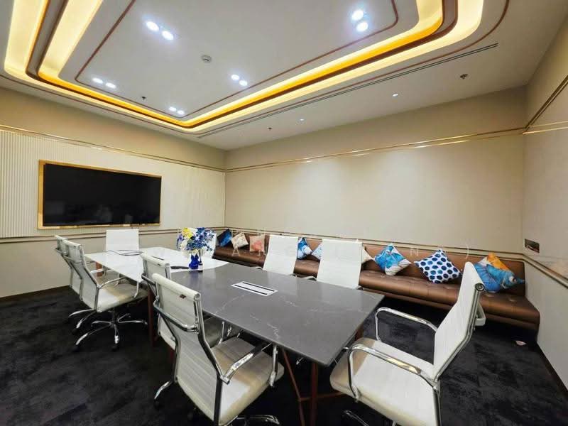 Fully Furnished Serviced Office for Rent – 59 sq.m. | Asoke – Sukhumvit Zone, Bangkok, Khlongtoei Nua, Watthana, Bangkok, , 59 sqm, Office Space For Rent, by Pornpann Kaewplang (Sand), 500525514 - DDproperty.com