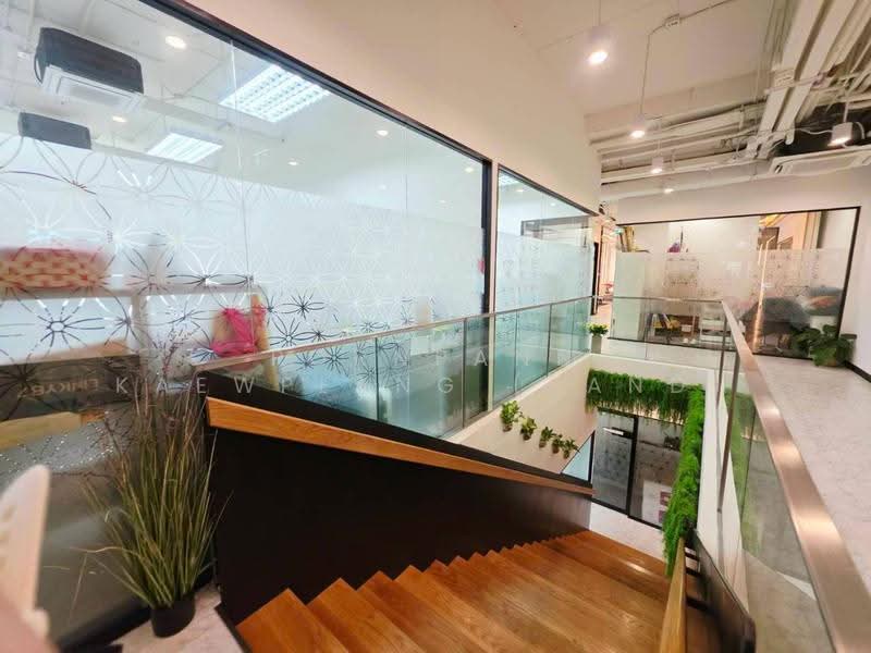 ให้เช่า Serviced Office หรู ตกแต่งครบพร้อมใช้งาน ขนาด 59 ตร.ม. ทำเลสุขุมวิท - อโศก, กรุงเทพ, คลองเตยเหนือ, วัฒนา, กรุงเทพ, 59 ตร.ม., สำนักงาน ให้เช่า, โดย Pornpann Kaewplang (Sand), 500525514 - DDproperty.com