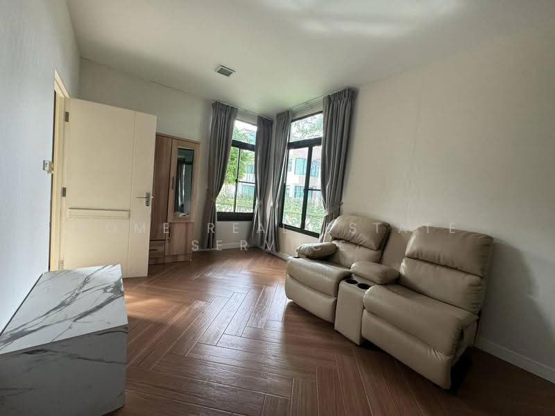 Mantana Kalapapruk-Wongwaen, Bangkok, 379 Kanchanaphisek Road, Lak Song, Bang Khae, Bangkok, 4 Bedrooms, 183 sqm, Single Detached House For Rent, by HOME Real Estate Service, 500525533 - DDproperty.com