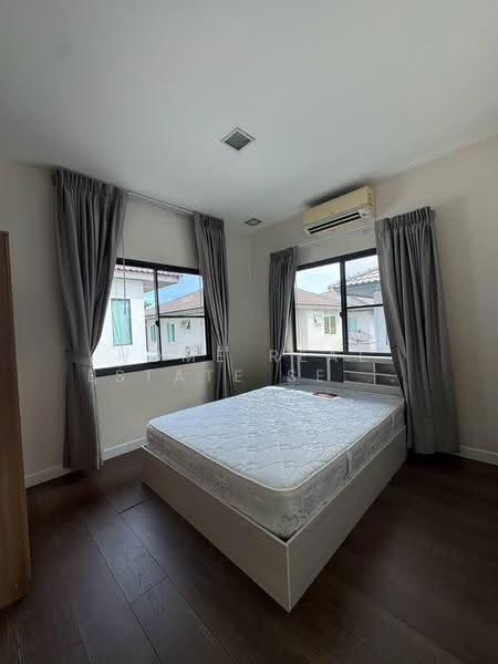Mantana Kalapapruk-Wongwaen, Bangkok, 379 Kanchanaphisek Road, Lak Song, Bang Khae, Bangkok, 4 Bedrooms, 183 sqm, Single Detached House For Rent, by HOME Real Estate Service, 500525533 - DDproperty.com