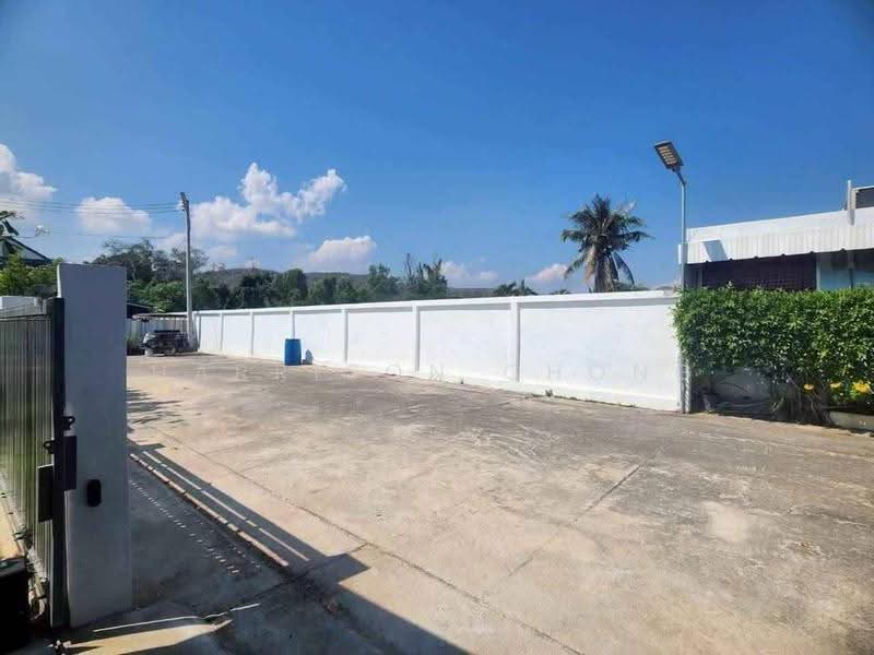 3-BR House, Prachuap Khiri Khan, Nong Kae, Hua Hin, Prachuap Khiri Khan, 3 Bedrooms, 150 sqm, Single Detached House For Sale, by Harrison Chong, 500525535 - DDproperty.com