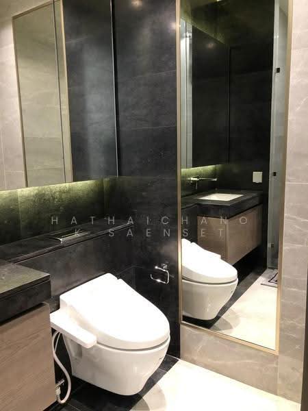 28 Chidlom, Bangkok, 28 Chit Lom Alley, Lumphini, Pathum Wan, Bangkok, 2 Bedrooms, 70 sqm, Condo For Rent, by Hathaichanok Saenset, 500525564 - DDproperty.com