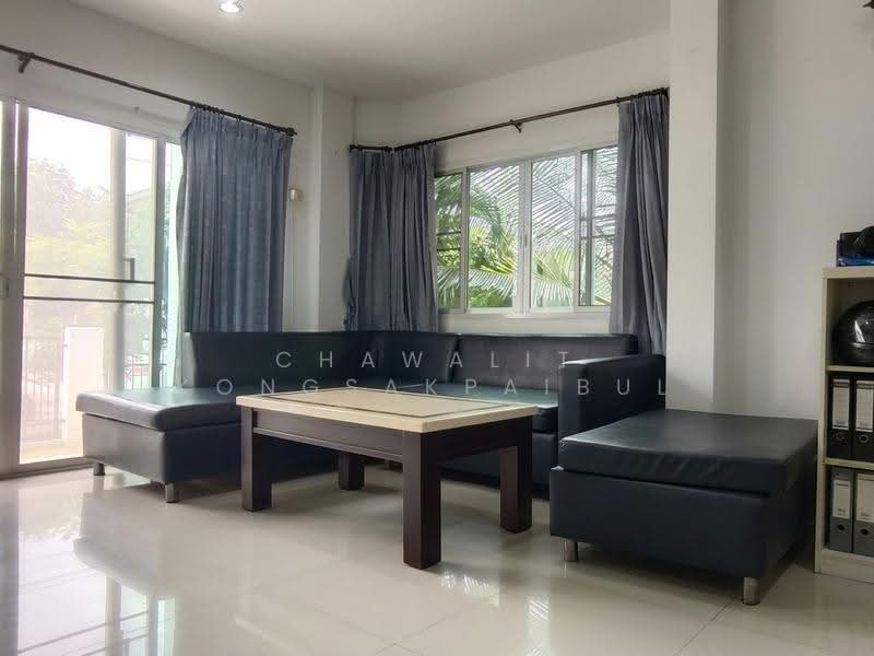 Vista Ville Lam Luk Ka Klong 3, Pathum Thani, Lat Sawai, Lam Luk Ka, Pathum Thani, 3 Bedrooms, 200 sqm, Single Detached House For Sale, by CHAWALIT KONGSAKPAIBUL, 500525568 - DDproperty.com