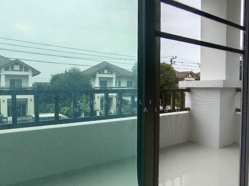 Vista Ville Lam Luk Ka Klong 3, Pathum Thani, Lat Sawai, Lam Luk Ka, Pathum Thani, 3 Bedrooms, 200 sqm, Single Detached House For Sale, by CHAWALIT KONGSAKPAIBUL, 500525568 - DDproperty.com