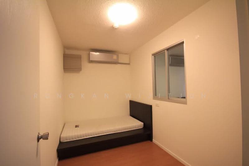 Lumpini Condo Town Romklao-Suvarnabhumi, Bangkok, Rom Klao Road 1, Khlong Sam Prawet, Lat Krabang, Bangkok, 2 Bedrooms, 43 sqm, Condo For Sale, by Rungkan Wijitjun, 500525578 - DDproperty.com