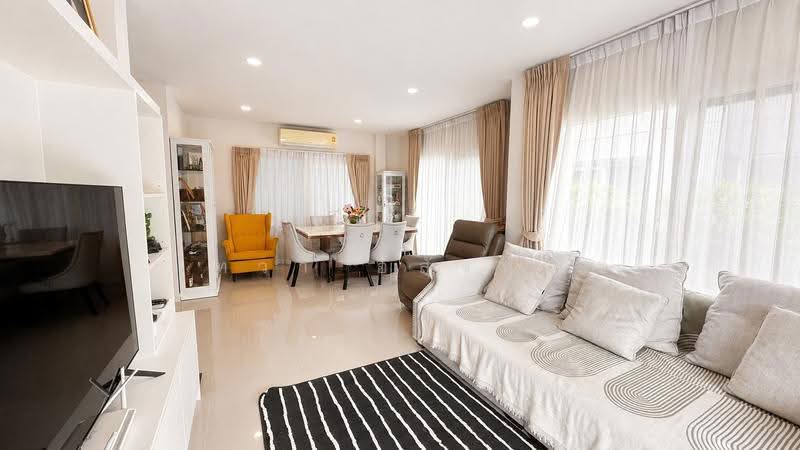 Centro Bangna-Wongwean, Bangkok, Kanchanaphisek Road, Dok Mai, Prawet, Bangkok, 4 Bedrooms, 190 sqm, Single Detached House For Sale, by เทวา อสังหาฯ, 500525586 - DDproperty.com