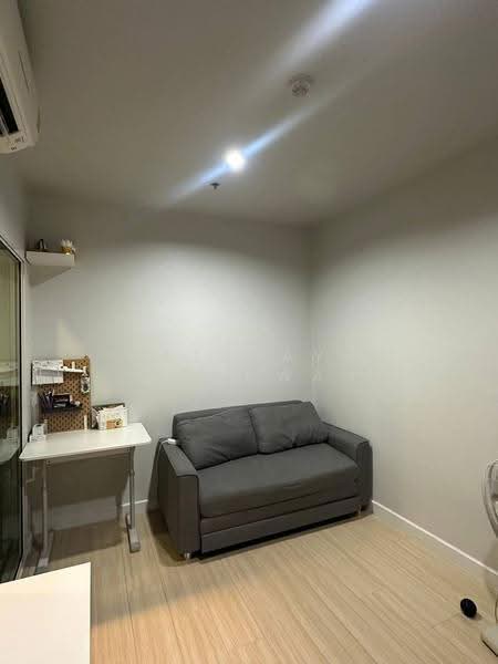 Metro Sky Wutthakat, Bangkok, Thanon Wutthakat, Talat Plu, Thon Buri, Bangkok, 1 Bedroom, 29 sqm, Condo For Rent, by Natthaya Ninkhwan, 500525609 - DDproperty.com