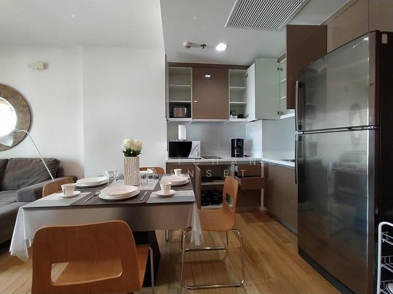 Siri At Sukhumvit, Bangkok, 902 Sukhumvit Road, Phra Kanong, Khlong Toei, Bangkok, 1 Bedroom, 52 sqm, Condo For Rent, by Hathaichanok Saenset, 500525616 - DDproperty.com