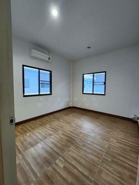 RK Home Park 2 Rama 9 - Wongwaen, Bangkok, 51 Patthana Chonabot 3 Rd, Khlong Song Ton Nun, Lat Krabang, Bangkok, 5 Bedrooms, 250 sqm, Single Detached House For Sale, by Rungkan Wijitjun, 500525617 - DDproperty.com