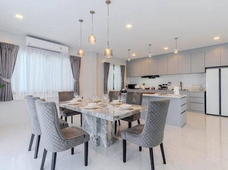 4-BR Villa, Phuket, Rawai, Muang Phuket, Phuket, 4 Bedrooms, 315 sqm, Villa For Sale, by Puttirat Kleebyam, 500525622 - DDproperty.com