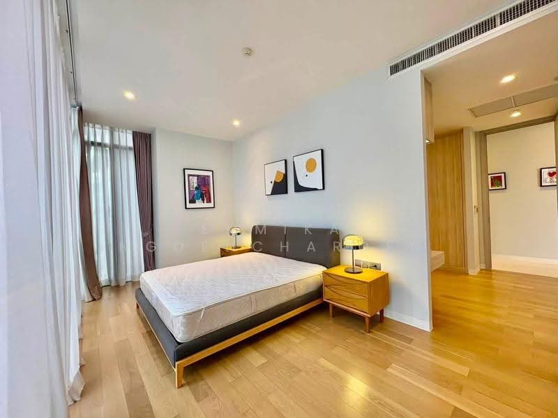 Vittorio 39, Bangkok, 8 Sukhumvit, Khlong Tan Nua, Watthana, Bangkok, 2 Bedrooms, 137 sqm, Condo For Rent, by Emmika Ngoencharoen, 500525633 - DDproperty.com