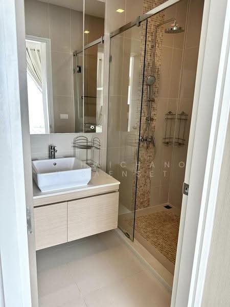 Q Asoke, Bangkok, 1678 Petchaburi Road, Makkasan, Ratchathewi, Bangkok, 1 Bedroom, 37 sqm, Condo For Rent, by Hathaichanok Saenset, 500525658 - DDproperty.com