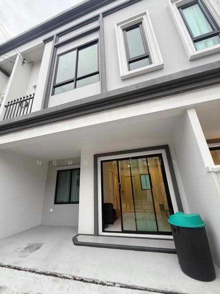 Brighton Khukhot Station : ไบรตัน คูคต สเตชั่น, Pathum Thani, ถนนลำลูกกา 13, Khu Khot, Lam Luk Ka, Pathum Thani, 3 Bedrooms, 105 sqm, Townhouse For Sale, by นฤมล ครั่งฝา, 500525681 - DDproperty.com