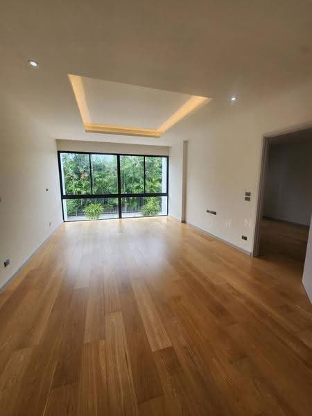 บ้านใหม่มือ 1 ใจกลางลาดพร้าว 101, Bangkok, Khlong Chaokhun Sing, Wang Thonglang, Bangkok, 4 Bedrooms, 270 sqm, Single Detached House For Sale, by Angsanaporn D, 500525722 - DDproperty.com