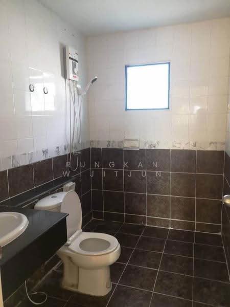 Passorn 10 Suwinthawong, Bangkok, Soi Passorn 10 Village, Lam Phak Chi, Nong Chok, Bangkok, 3 Bedrooms, 204 sqm, Single Detached House For Sale, by Rungkan Wijitjun, 500525746 - DDproperty.com