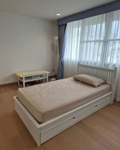 D.S. Tower 1 Sukhumvit 33, Bangkok, Soi Phrom Chit, Khlong Tan Nua, Watthana, Bangkok, 3 Bedrooms, 200 sqm, Condo For Rent, by Pensasi Ongphichetmetha, 500525771 - DDproperty.com