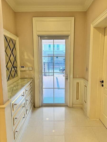 Narasiri Bangna, Samut Prakan, Bangna-Trad Road, Bangphli Yai, Bang Plee, Samut Prakan, 4 Bedrooms, 397 sqm, Single Detached House For Sale, by HOME Real Estate Service, 500525819 - DDproperty.com