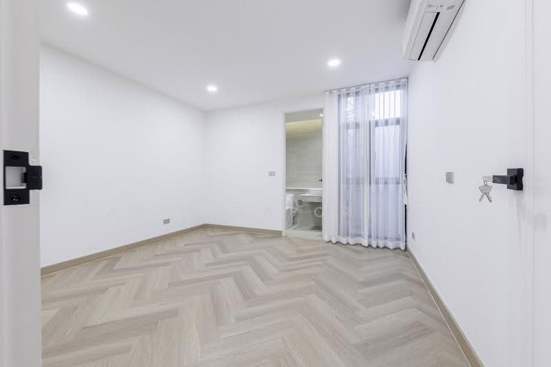 Khlongtan Nivet, Bangkok, 20 Soi Pridi Banomyong 42, Khlong Tan Nua, Watthana, Bangkok, 3 Bedrooms, 192 sqm, Townhouse For Sale, by Angsanaporn D, 500525842 - DDproperty.com