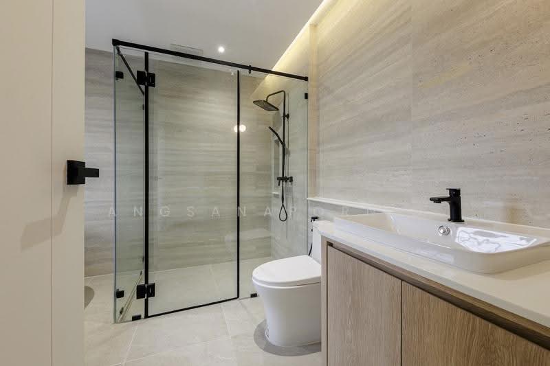 Khlongtan Nivet, Bangkok, 20 Soi Pridi Banomyong 42, Khlong Tan Nua, Watthana, Bangkok, 3 Bedrooms, 192 sqm, Townhouse For Sale, by Angsanaporn D, 500525842 - DDproperty.com
