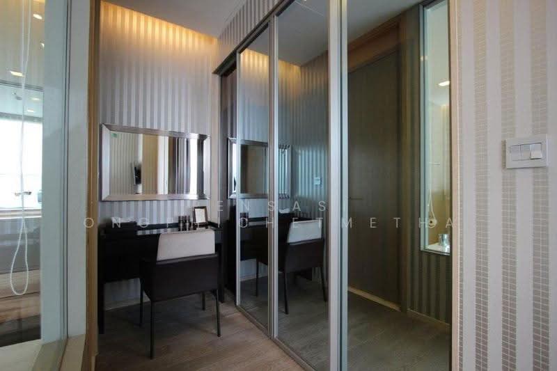 The Esse Asoke, Bangkok, 333 Soi Sukhumvit 21, Sukhumvit Road, Khlongtoei Nua, Watthana, Bangkok, 1 Bedroom, 47 sqm, Condo For Rent, by Pensasi Ongphichetmetha, 500525851 - DDproperty.com