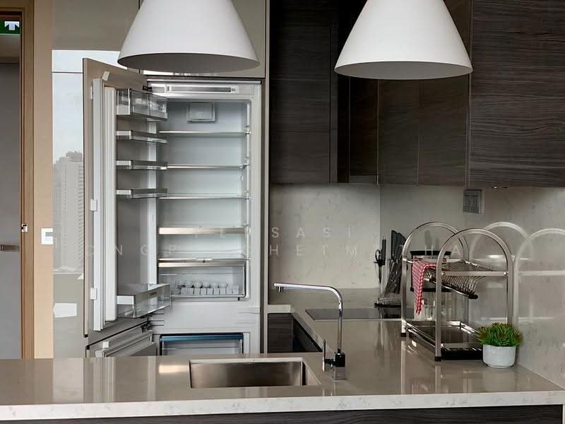 The Esse Asoke, Bangkok, 333 Soi Sukhumvit 21, Sukhumvit Road, Khlongtoei Nua, Watthana, Bangkok, 1 Bedroom, 47 sqm, Condo For Rent, by Pensasi Ongphichetmetha, 500525851 - DDproperty.com