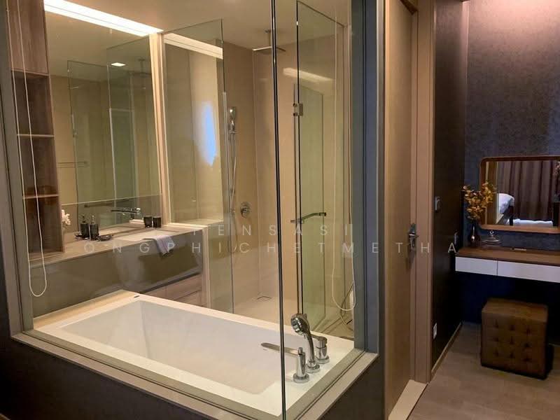 The Esse Asoke, Bangkok, 333 Soi Sukhumvit 21, Sukhumvit Road, Khlongtoei Nua, Watthana, Bangkok, 1 Bedroom, 47 sqm, Condo For Rent, by Pensasi Ongphichetmetha, 500525851 - DDproperty.com