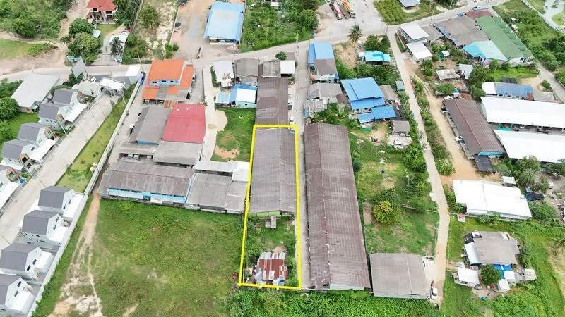 Land for sale with existing guesthouse business in Nong Kham, Sriracha., chon-buri, Nong - Kham, Si Racha, Chon Buri (Pattaya), , 1,432 sqm, Business For Sale, by A House Property Co.,Ltd., 500525877 - DDproperty.com
