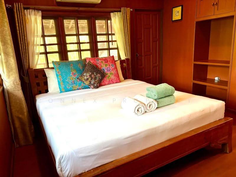 Thai-Style Pool Villa in a Prime Location Thalang, Phuket, , Thep Krasattri, Thalang, Phuket, 3 Bedrooms, 400 sqm, Single Detached House For Rent, by Connex Property, 500525880 - DDproperty.com