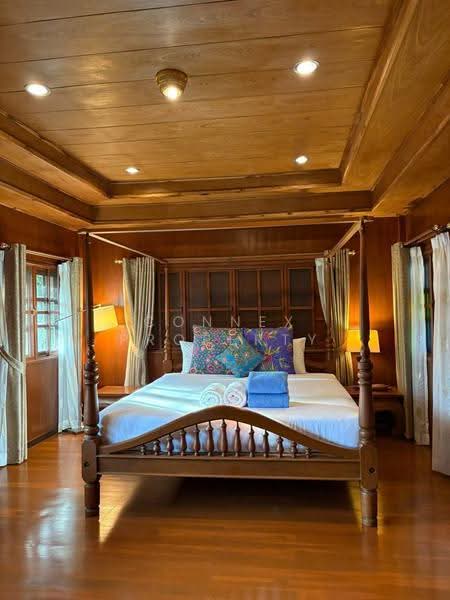 Thai-Style Pool Villa in a Prime Location Thalang, Phuket, , Thep Krasattri, Thalang, Phuket, 3 Bedrooms, 400 sqm, Single Detached House For Rent, by Connex Property, 500525880 - DDproperty.com