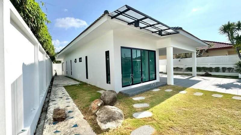 undefined, Phuket, Thep Krasattri, Thalang, Phuket, 3 Bedrooms, 204 sqm, Single Detached House For Sale, by Puttirat Kleebyam, 500525882 - DDproperty.com