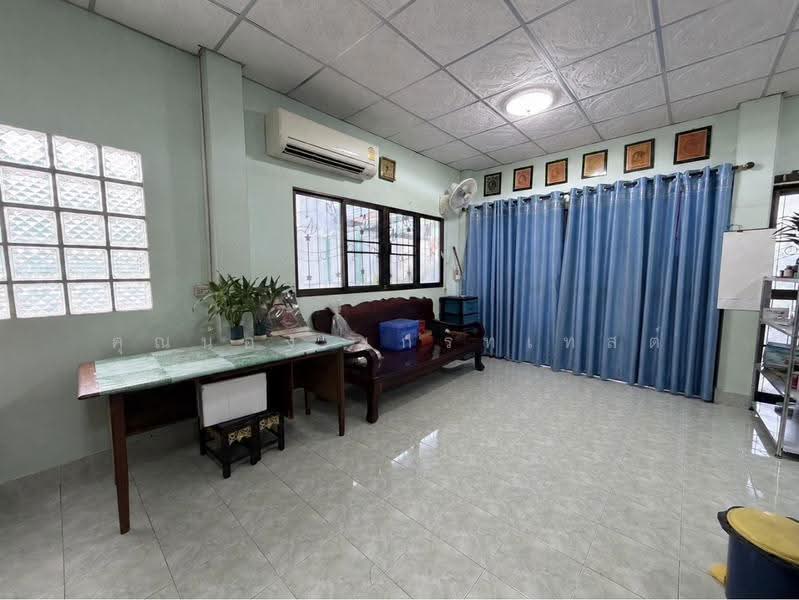 69 Taweethong 3 Phetkasem 69, Bangkok, Nong Kham, Nong Khaem, Bangkok, 4 Bedrooms, 345 sqm, Single Detached House For Sale, by คุณน้อง เกรทเทสต์, 500525884 - DDproperty.com